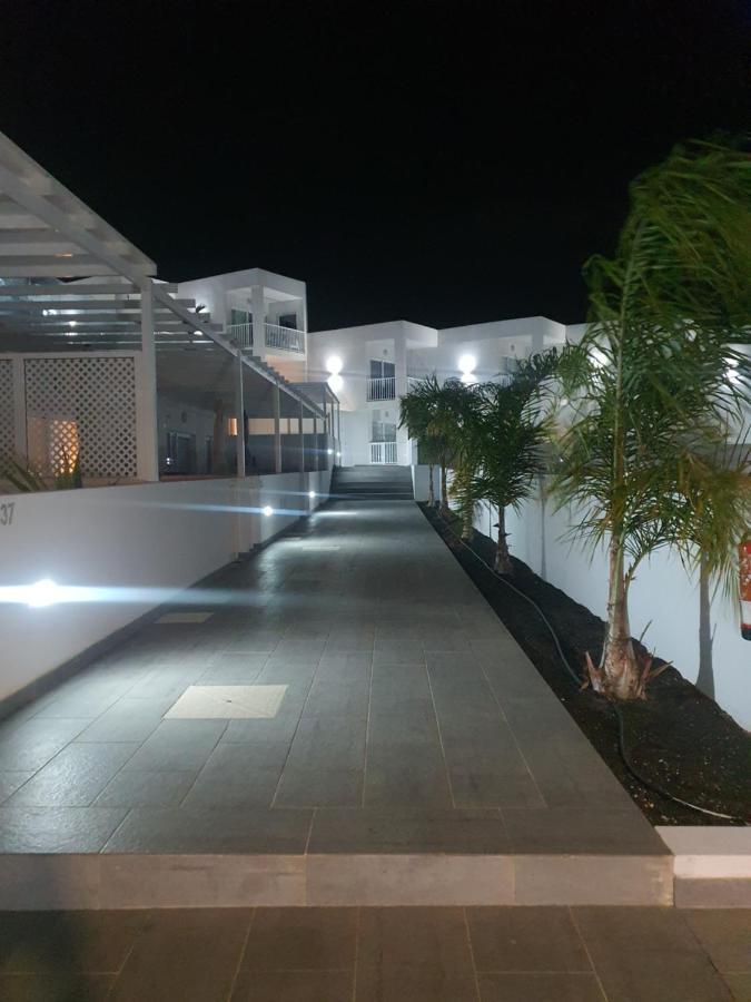 Апартаменты Monarca House, Senator Коста-Тегисе Экстерьер фото